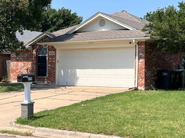 6729 Haltom Road, Fort Worth, TX 76137