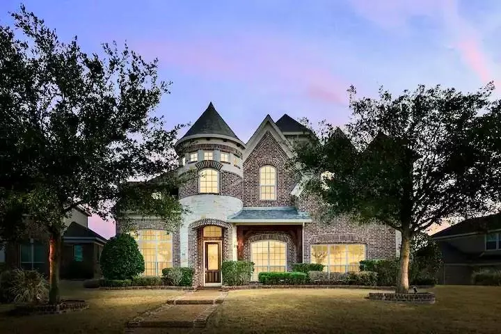 3010 Knightsbridge Lane, Garland, TX 75043