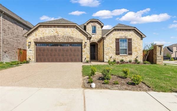 2035 Holy Unity Lane, St. Paul, TX 75098