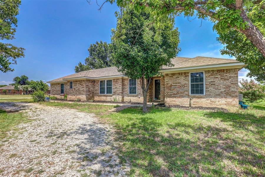 11345 Jennifer Circle, Sanger, TX 76266