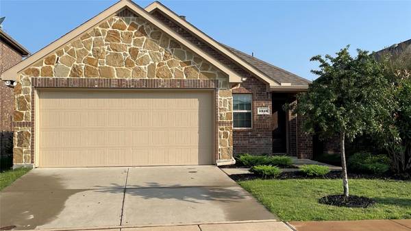 2829 Lenham Lane, Forney, TX 75126