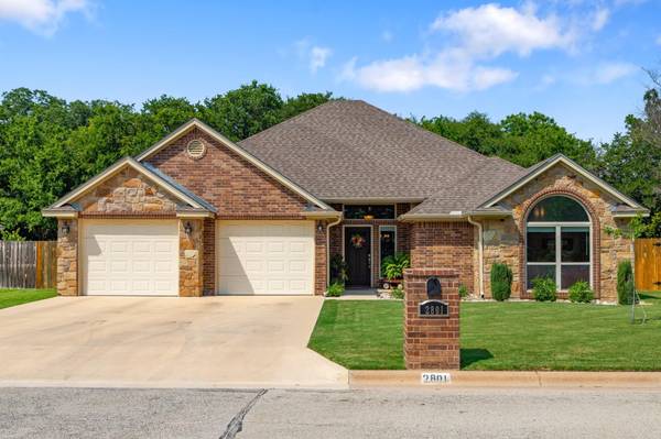 2801 Grey Fox Trail, Brownwood, TX 76801