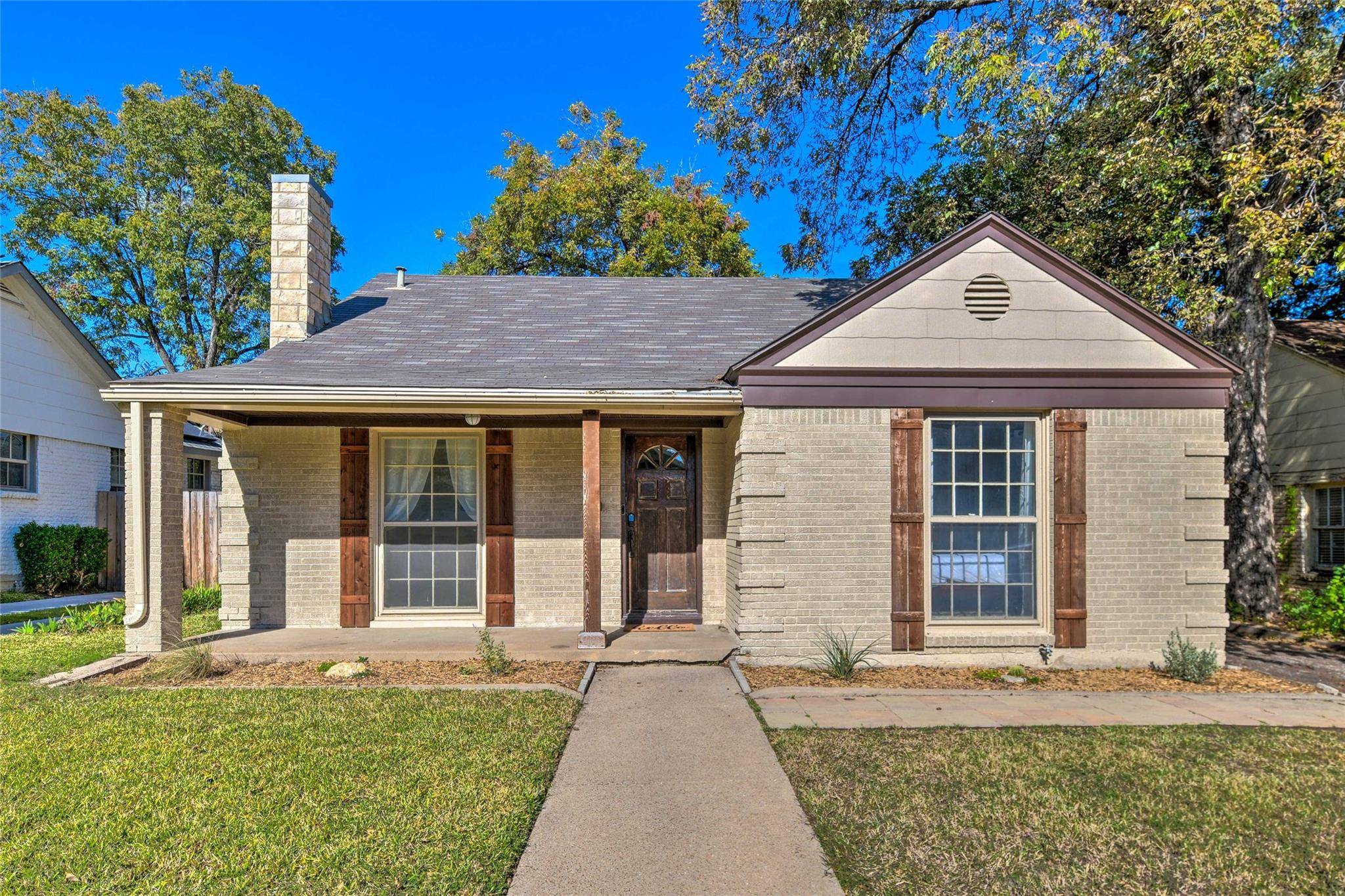 3404 W 5th Street, Fort Worth, TX 76107