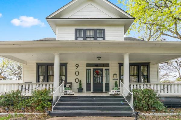 900 E Elm Street, Hillsboro, TX 76645