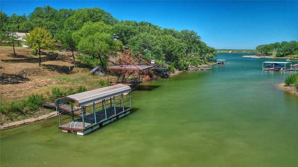 458 BAY SHORE Drive, Nocona, TX 76255