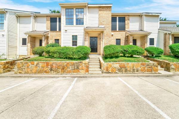 3635 Garden Brook Drive #7300, Farmers Branch, TX 75234