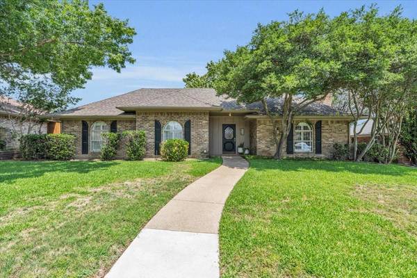 2221 Stone Creek Drive, Plano, TX 75075