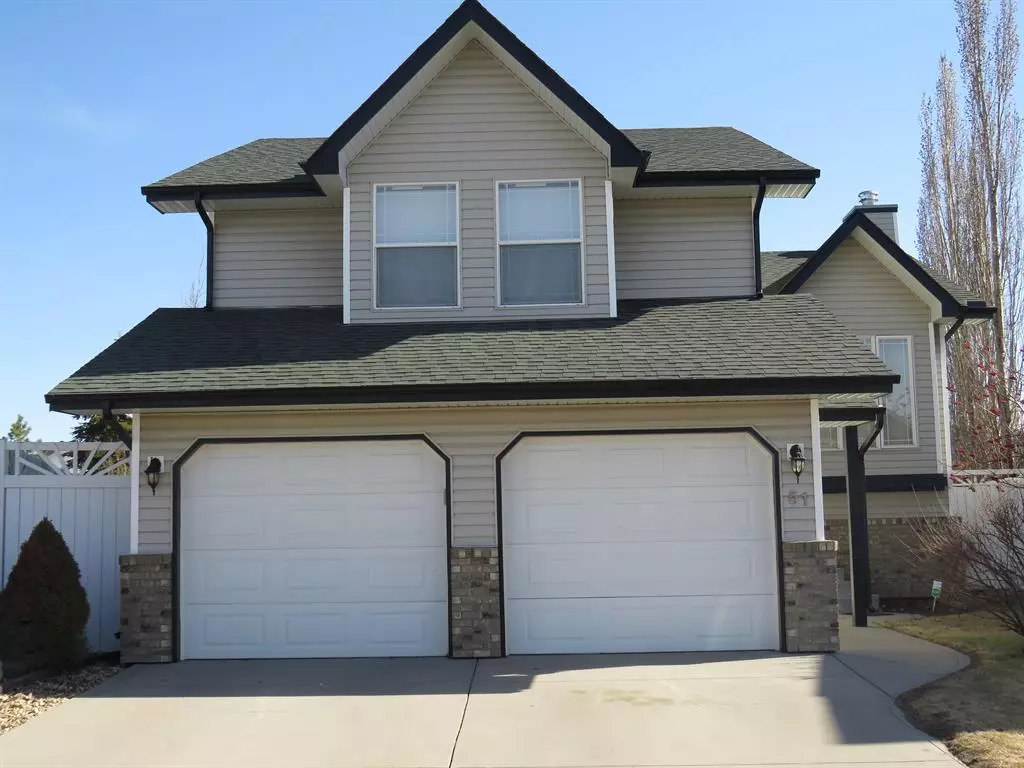 Red Deer, AB T4R3C9,51 Dolan Close