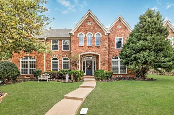 1813 Crape Myrtle Circle, Irving, TX 75063