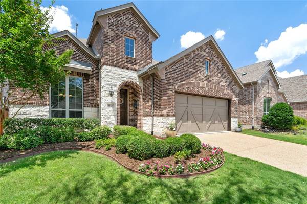 5025 Amande Avenue, Lewisville, TX 75056