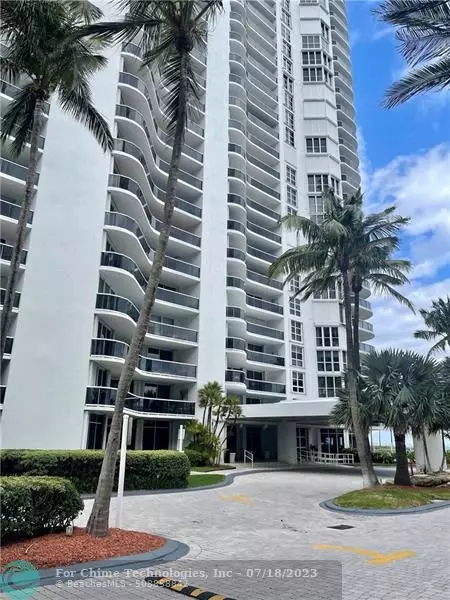 16711 Collins Ave  #2102, Sunny Isles Beach, FL 33160