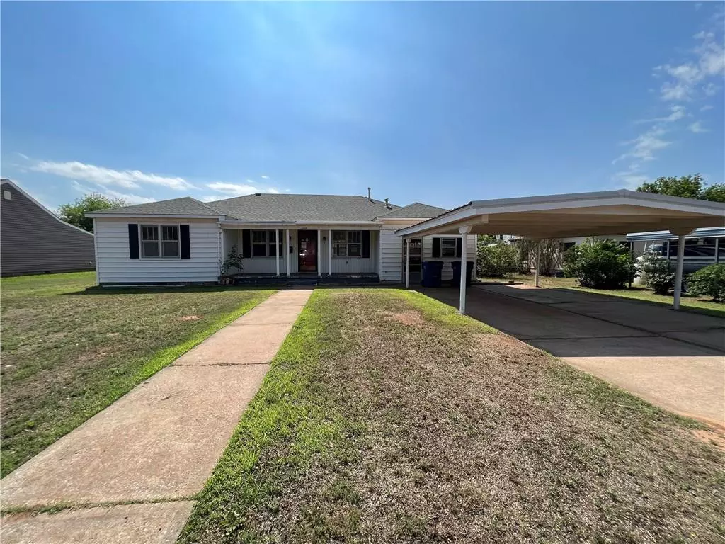 Cordell, OK 73632,1116 N West Street