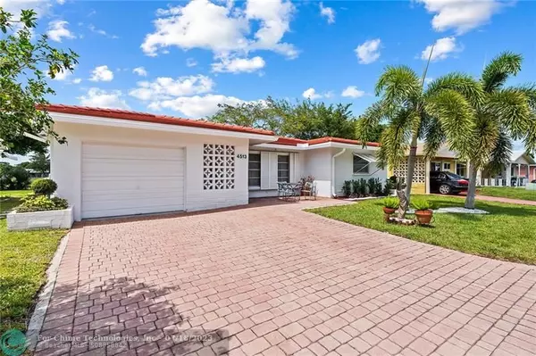 4513 NW 45th St, Tamarac, FL 33319