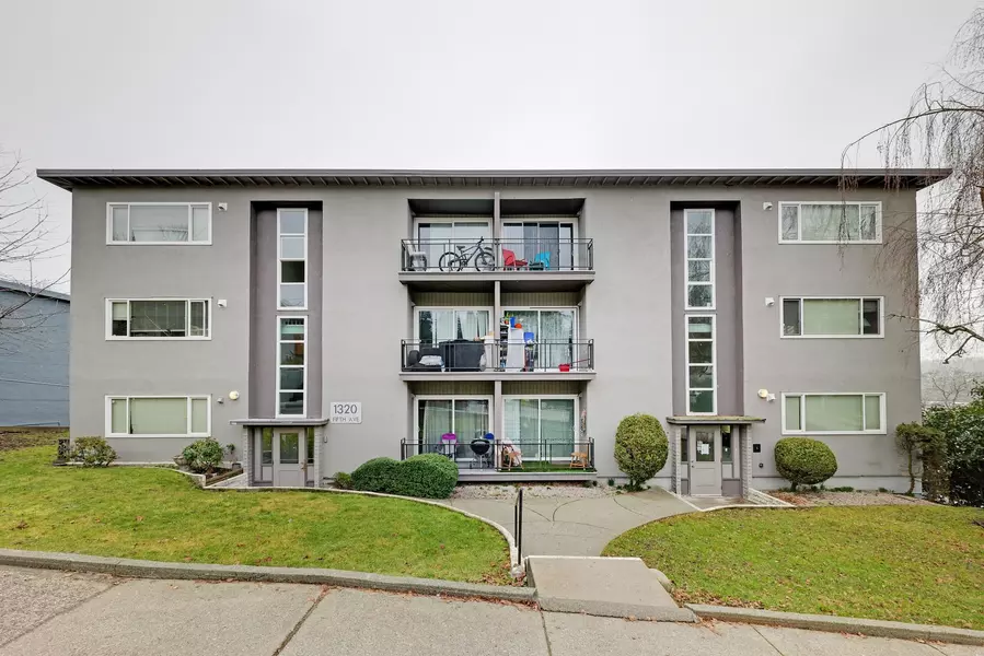 1320 FIFTH AVENUE, New Westminster, BC V3M 1Z2