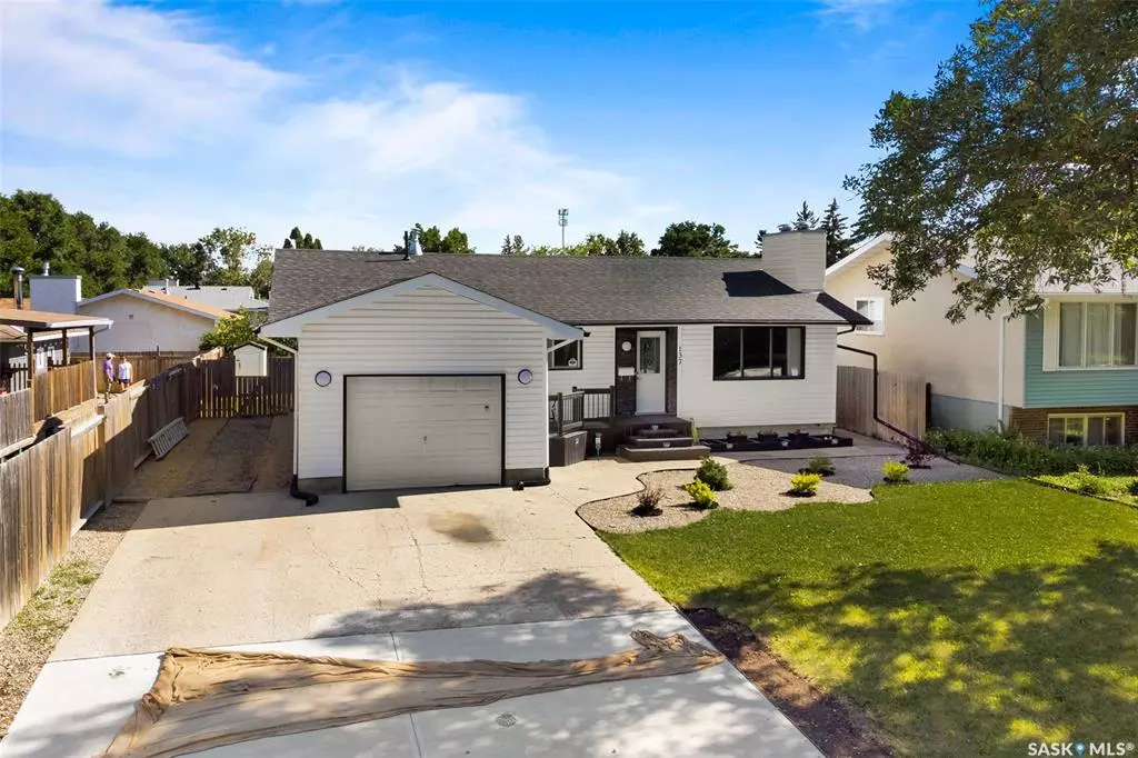 Regina, SK S4T 7L5,137 Mikkelson DRIVE