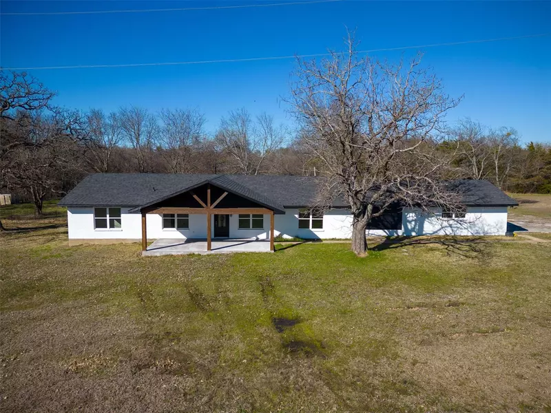 2786 Private Road 4127, Greenville, TX 75401