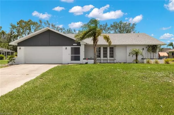 Cape Coral, FL 33990,2322 SE 8th TER