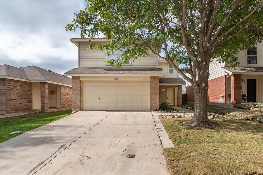 4520 Waterford Drive, Fort Worth, TX 76179