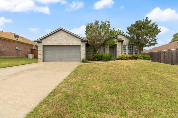 706 Auburndale Drive, Euless, TX 76040