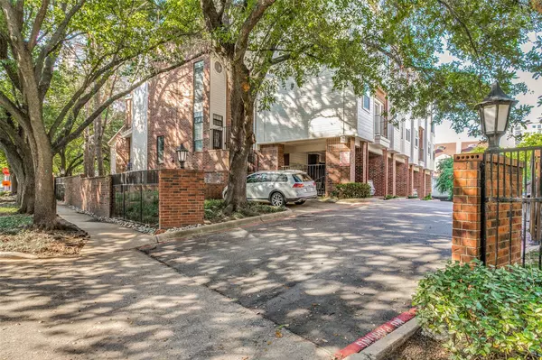 3235 Cole Avenue #605, Dallas, TX 75204