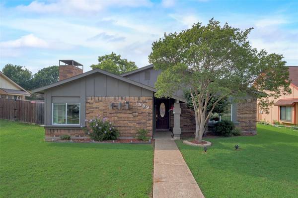 1509 Choctaw Drive, Mesquite, TX 75149