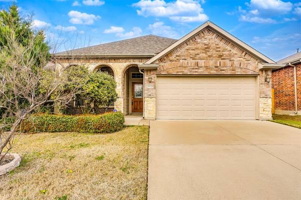 10520 Unity Drive, Fort Worth, TX 76108