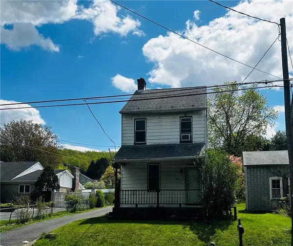 540 East emmaus Avenue, Salisbury Twp, PA 18103