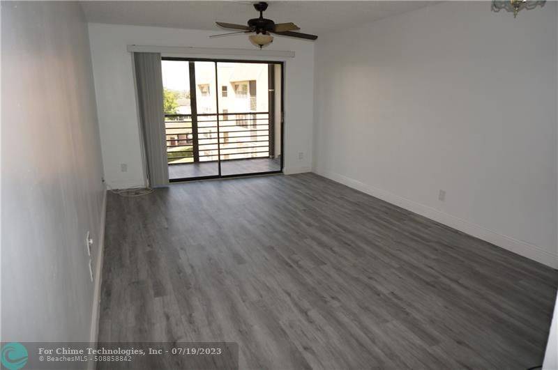 Sunrise, FL 33322,10444 NW 30th Court #404