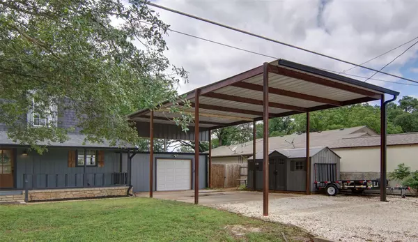 Granbury, TX 76049,2218 Long Creek Court