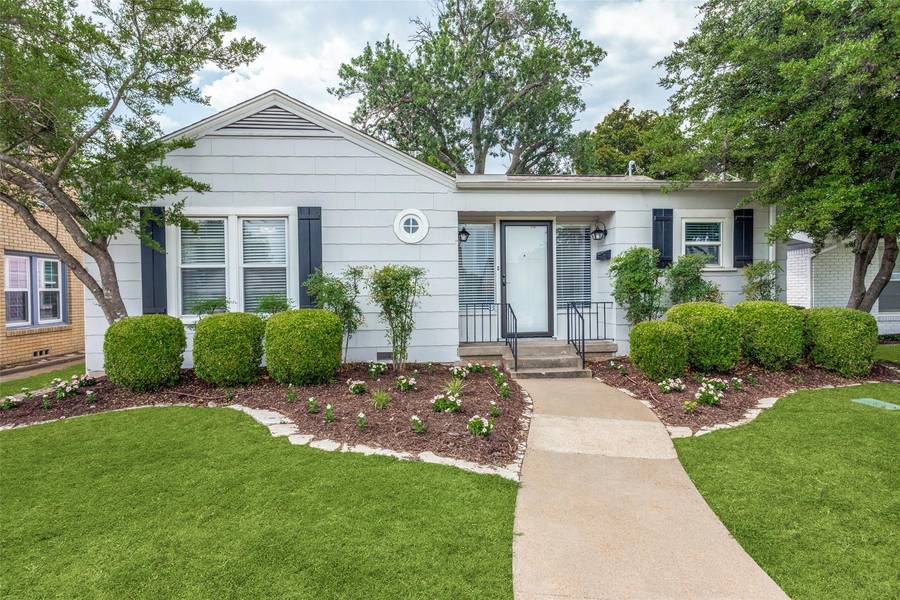 4211 Locke Avenue, Fort Worth, TX 76107