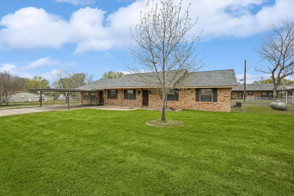 Gordonville, TX 76245,217 Hillcrest Circle