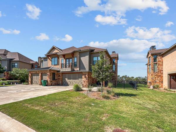 1043 Chapel Ridge Road, Graford, TX 76449