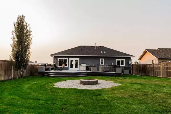 Valleyview, AB t0h 3n0,4202 53 AVE