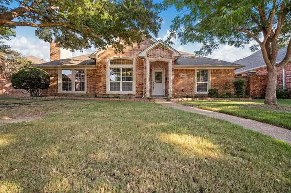 3103 Stornoway Trail, Arlington, TX 76012