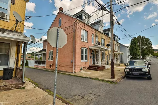 624 Centre Street, Easton, PA 18042