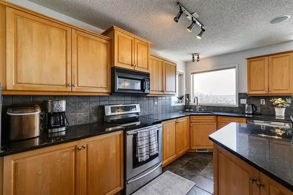 Calgary, AB T3H 4J7,7771 Springbank WAY SW