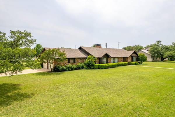 453 Edwards Drive, Dublin, TX 76446