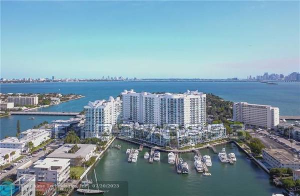 North Bay Village, FL 33141,7910 Harbor Island Dr  #407