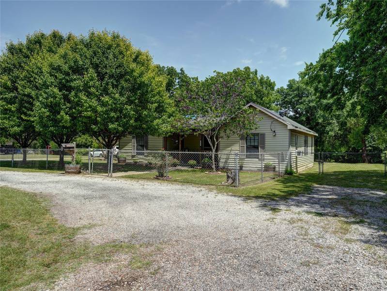 210 Cockrell Hill Road, Ovilla, TX 75154