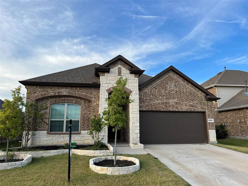 5822 Melville Lane, Forney, TX 75126