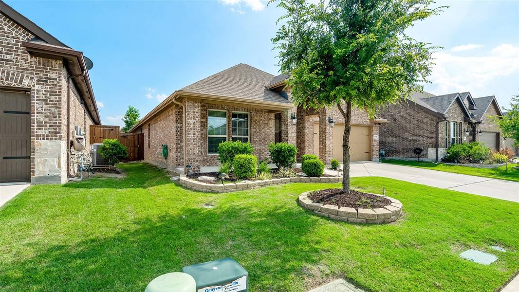 1129 Bluebird Way, Celina, TX 75009