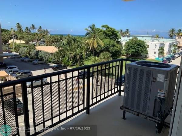 Hollywood, FL 33019,1501 S Ocean Dr  #402