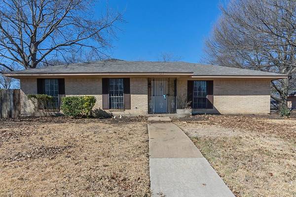 723 Terrace Drive, Desoto, TX 75115