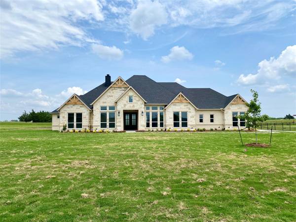 1560 Winding Creek Lane, Rockwall, TX 75032