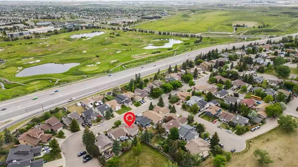 Calgary, AB T3K 2E8,163 Bernard WAY NW