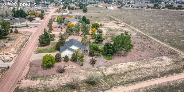 Pueblo West, CO 81007,1284 W Loasa DR