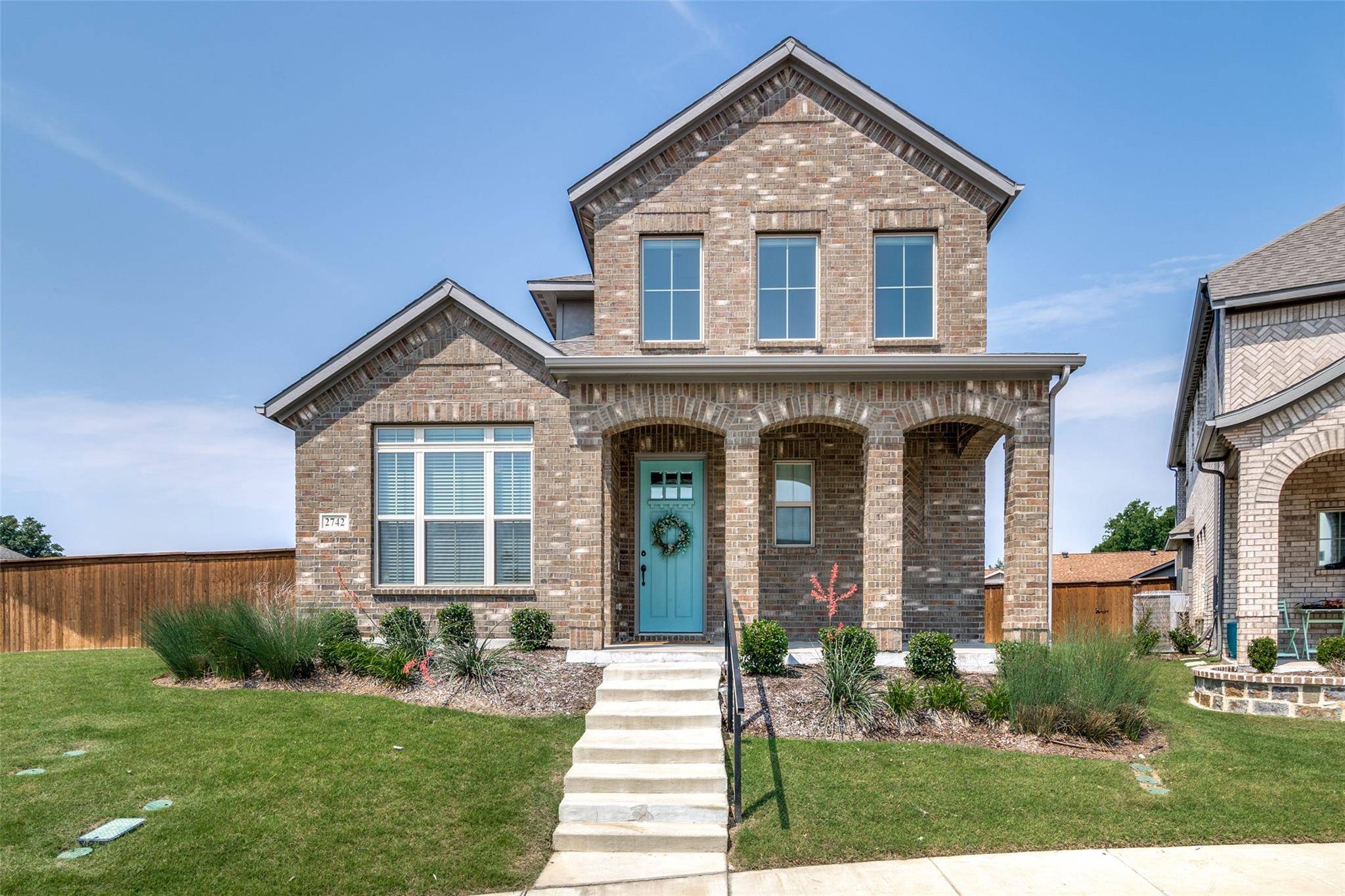 2742 Westbank Trail,  Garland,  TX 75042