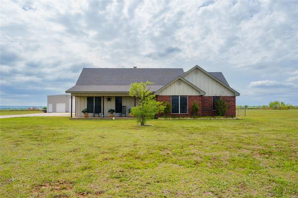 174 Fry Boulevard, Tuscola, TX 79562