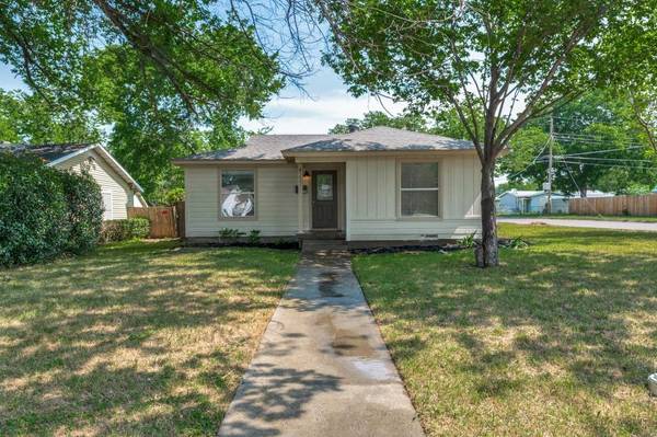 4237 Voncille, Haltom City, TX 76117