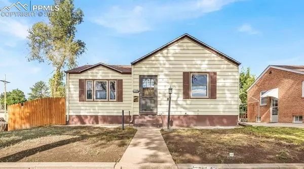 2603 N Greenwood AVE, Pueblo, CO 81003